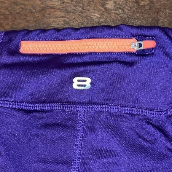 Layers 8 QWICK DRY Purple & Orange Detail Leggings Sz. S - Picture 7 of 17